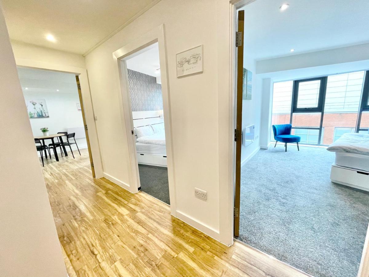 The Works-Fresh 2Bed In Centre, Opposite Arndale. Apartman Manchester Kültér fotó