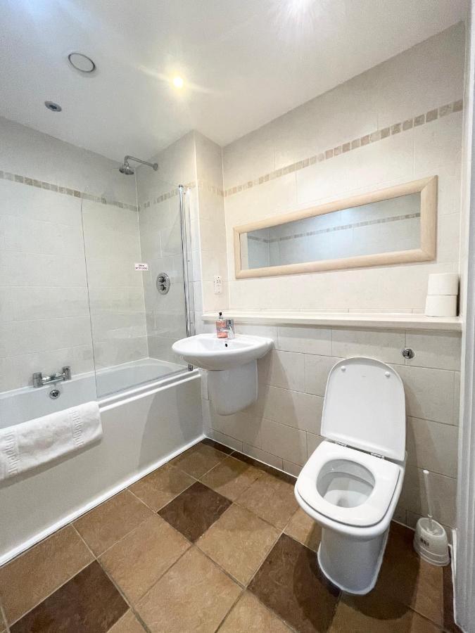 The Works-Fresh 2Bed In Centre, Opposite Arndale. Apartman Manchester Kültér fotó
